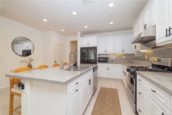 3422 E Quintessa Privado, Ontario, California 91762