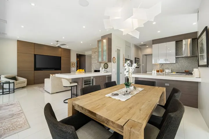 Dining-Kitchen