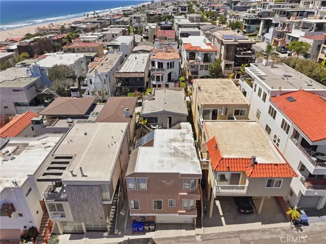 222 24th Street, Manhattan Beach, California 90266