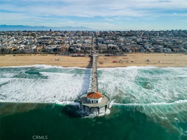 222 24th Street, Manhattan Beach, California 90266