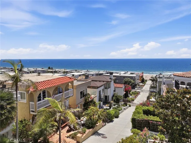 222 24th Street, Manhattan Beach, California 90266