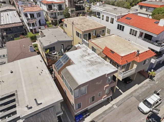 222 24th Street, Manhattan Beach, California 90266