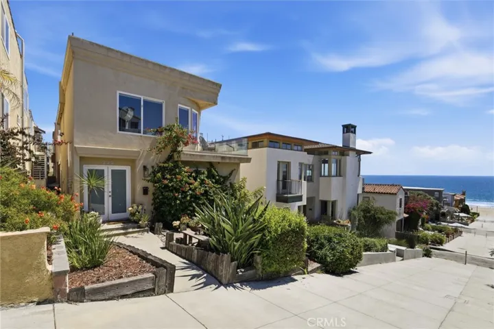 222 24th Street, Manhattan Beach, California 90266