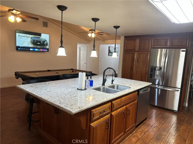 14433 Ironsides, Helendale, California 92342