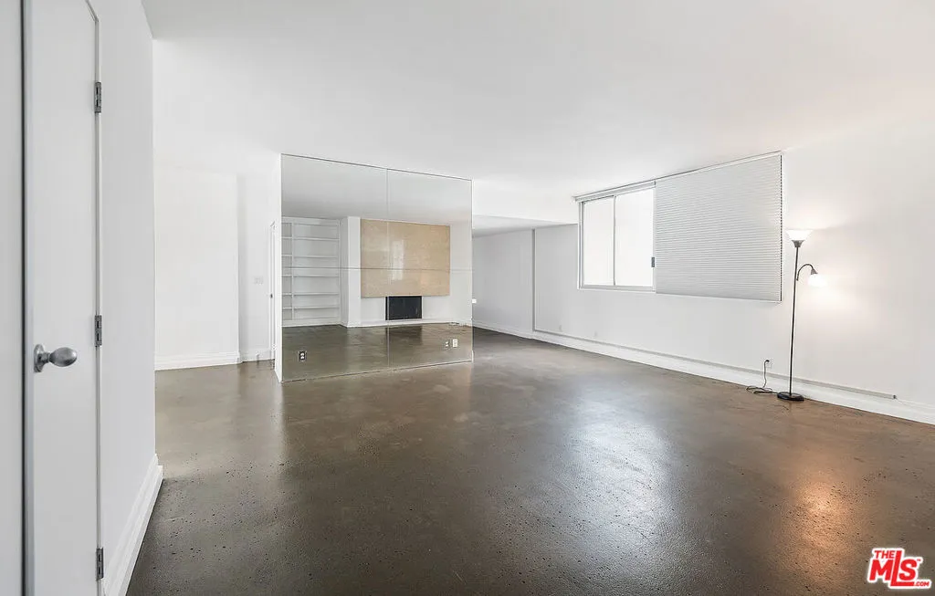 17366 W Sunset Boulevard 201, Pacific Palisades, California 90272 — photo 5