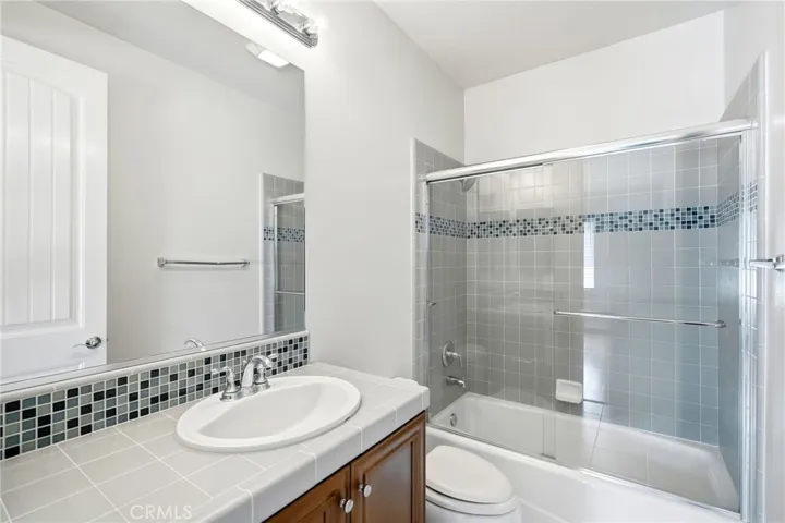 En Suite 1