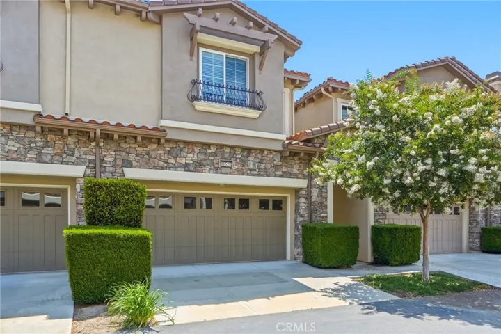 11528 Verona, Chatsworth, California 91311