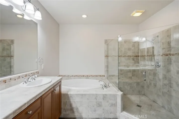 Primary En Suite