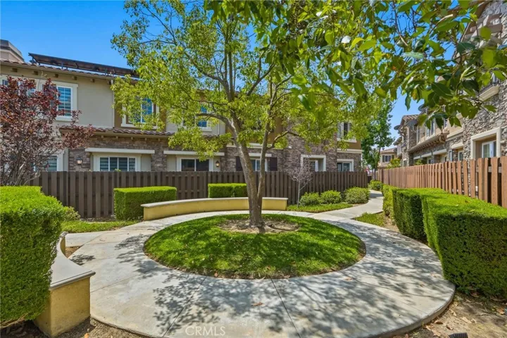 11528 Verona, Chatsworth, California 91311