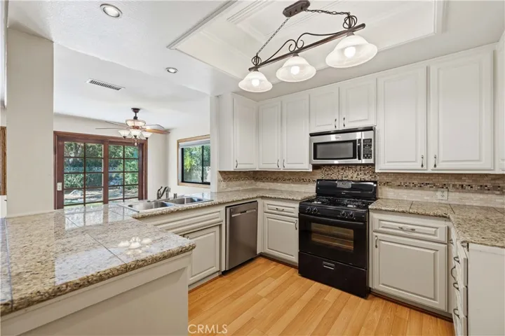 2827 Perfect, Lancaster, California 93536
