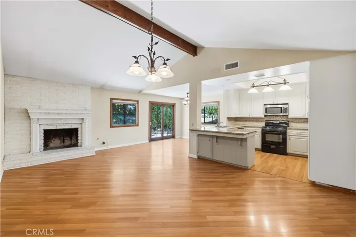 2827 Perfect, Lancaster, California 93536