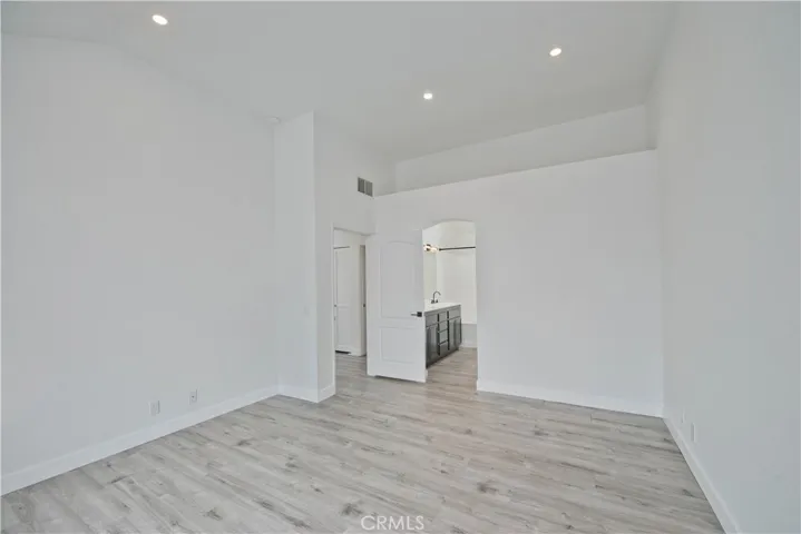 600 Kingswood Lane A, Simi Valley, California 93065
