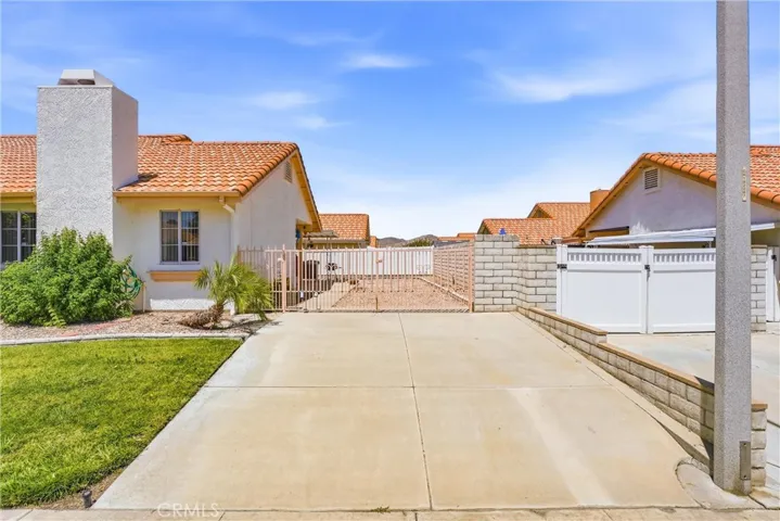 2562 Alegre Avenue, Hemet, California 92545