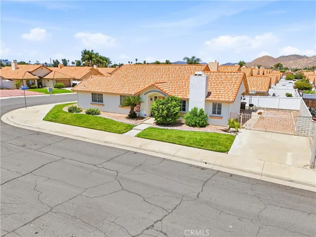 2562 Alegre Avenue, Hemet, California 92545
