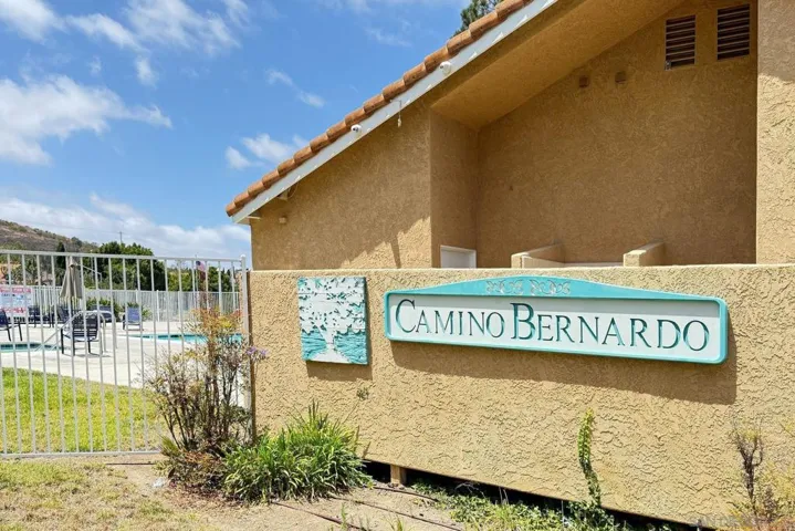10908 Corte Codorniz, San Diego, California 92127