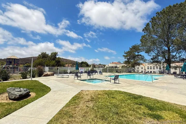 10908 Corte Codorniz, San Diego, California 92127