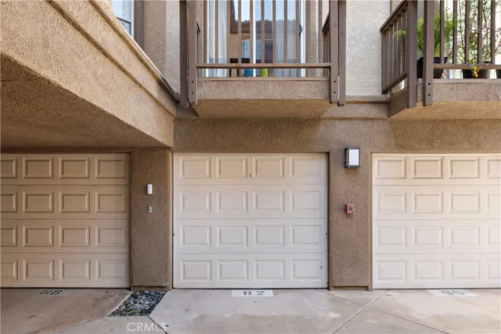 Detached Garage