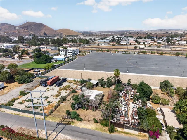 1021 Jefferson, Colton, California 92324