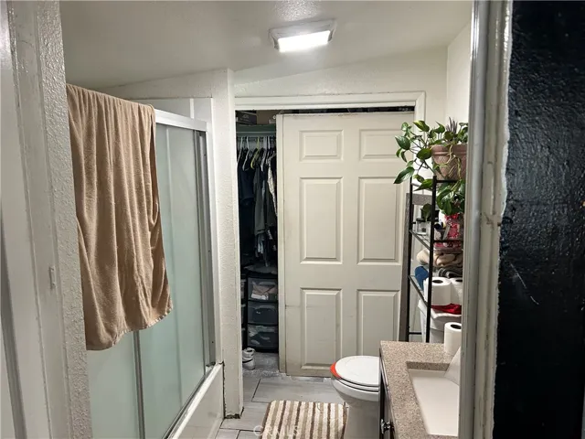 2162 5th Street, Riverside, California 92507