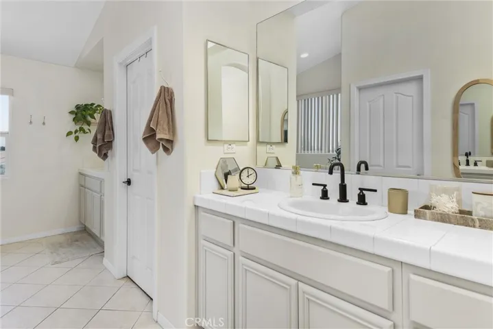 12941 Cienaga, Yucaipa, California 92399