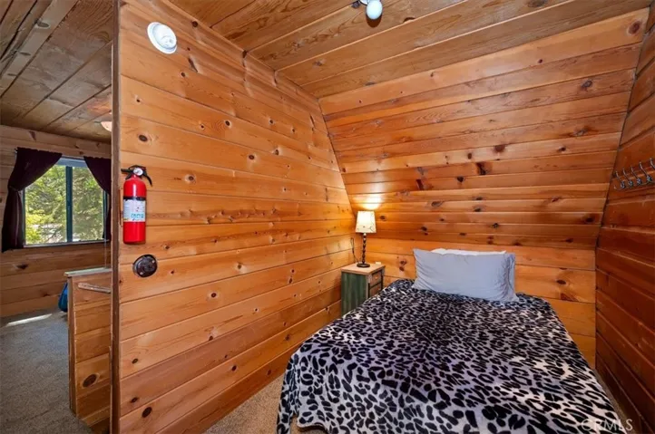 840 Elm, Big Bear Lake, California 92315