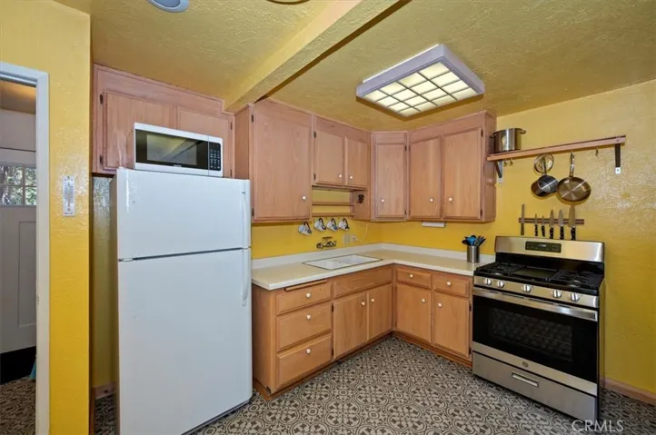 840 Elm, Big Bear Lake, California 92315