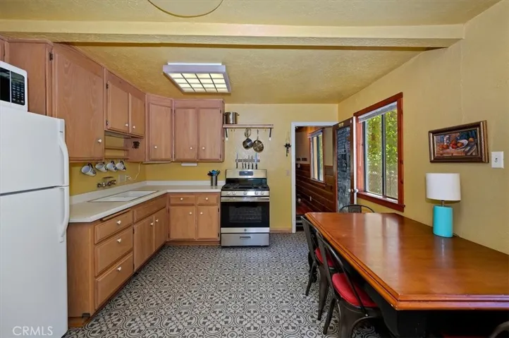 840 Elm, Big Bear Lake, California 92315