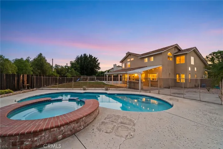 28348 Saddlebrook, Highland, California 92346