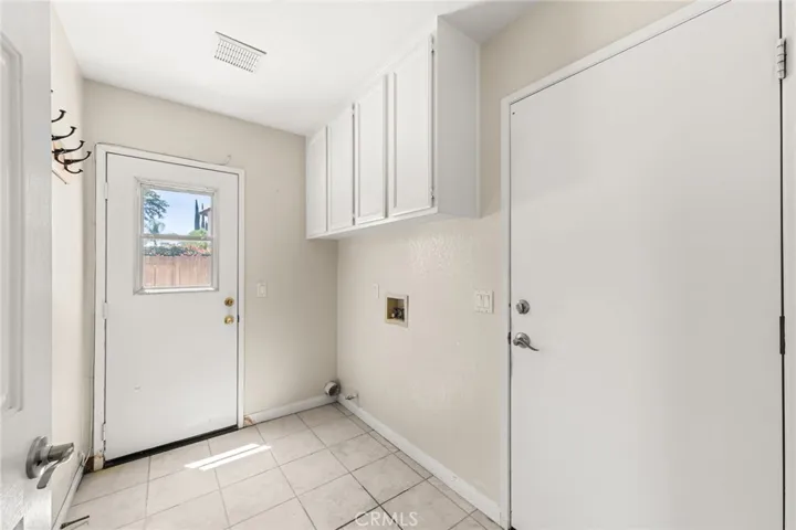 28348 Saddlebrook, Highland, California 92346