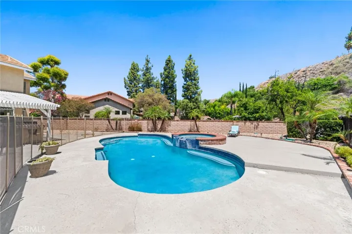 28348 Saddlebrook, Highland, California 92346