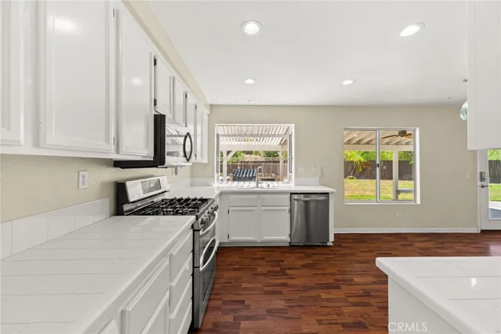 28348 Saddlebrook, Highland, California 92346