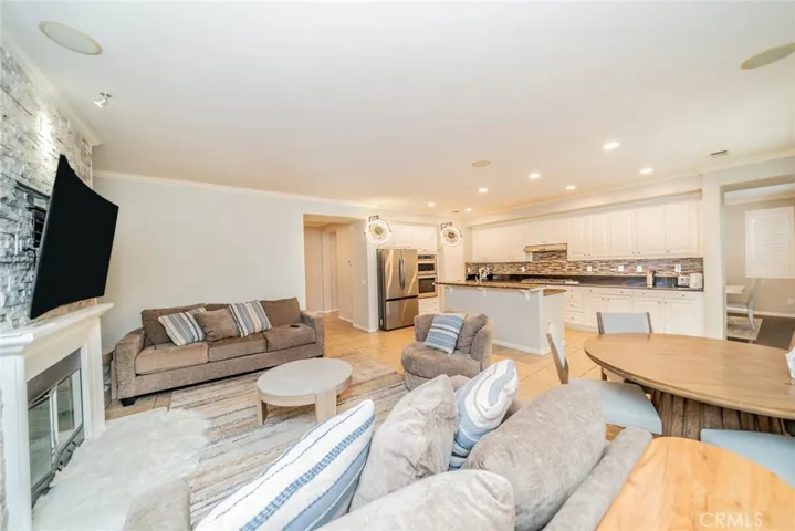 25325 Sage, Corona, California 92883