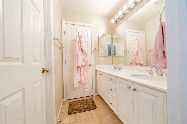 25325 Sage, Corona, California 92883