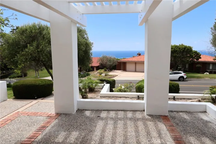 1456 Via Coronel, Palos Verdes Estates, California 90274
