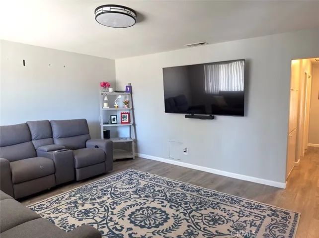 915 Marlyce, Hemet, California 92543