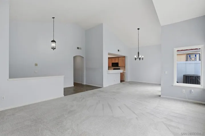 1526 Hermosita, San Marcos, California 92078