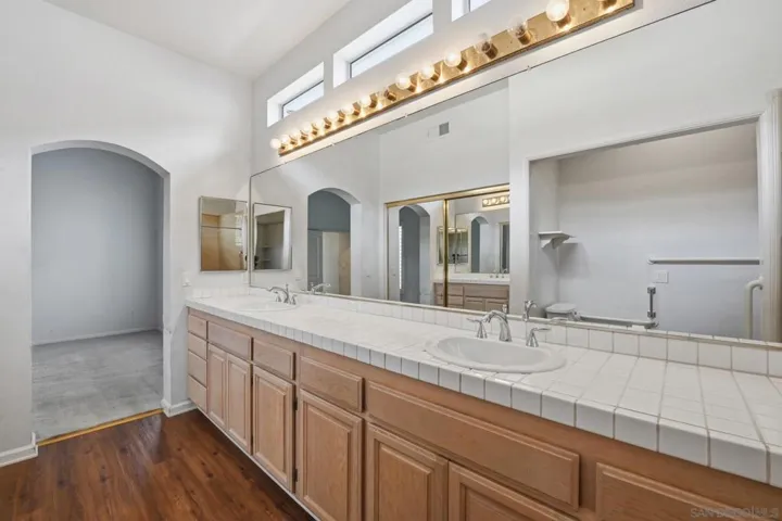 1526 Hermosita, San Marcos, California 92078