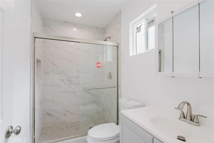 18306 Gresham Street, Northridge, California 91325