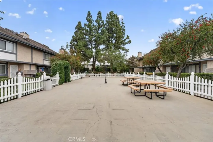 521 West 9th Street, Upland, California 91786