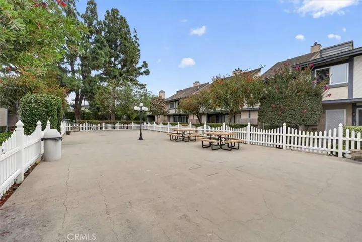 521 West 9th Street, Upland, California 91786