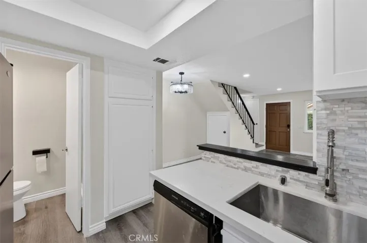 521 West 9th Street, Upland, California 91786