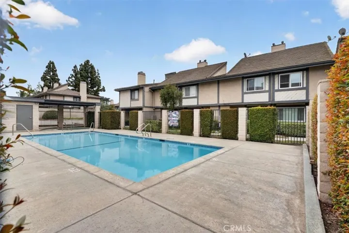 521 West 9th Street, Upland, California 91786