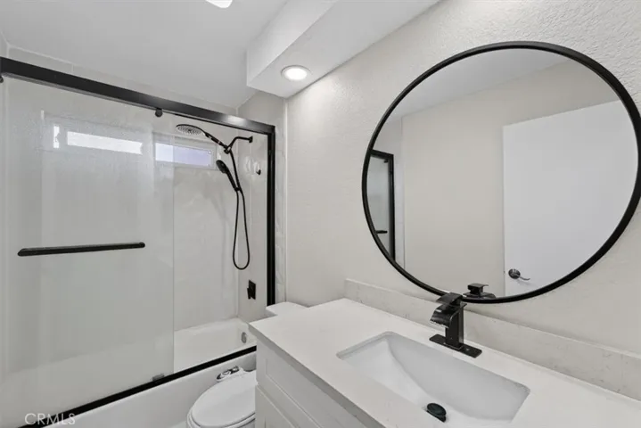 521 West 9th Street, Upland, California 91786