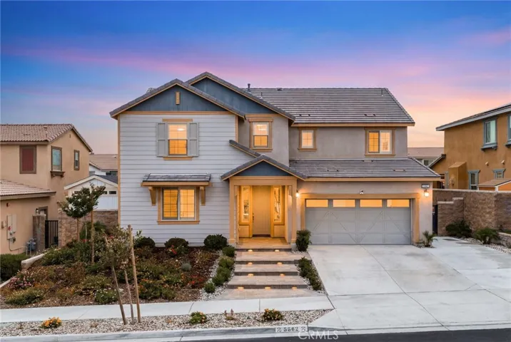 5562 Royal Oaks, Fontana, California 92336