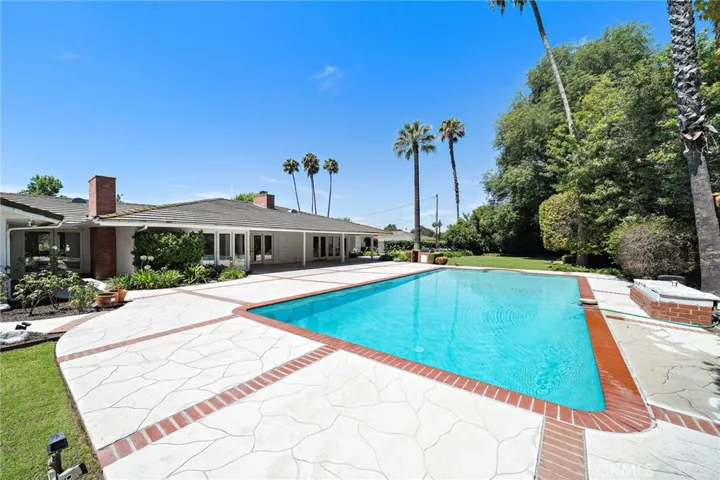 1001 Eadington, Brea, California 92821