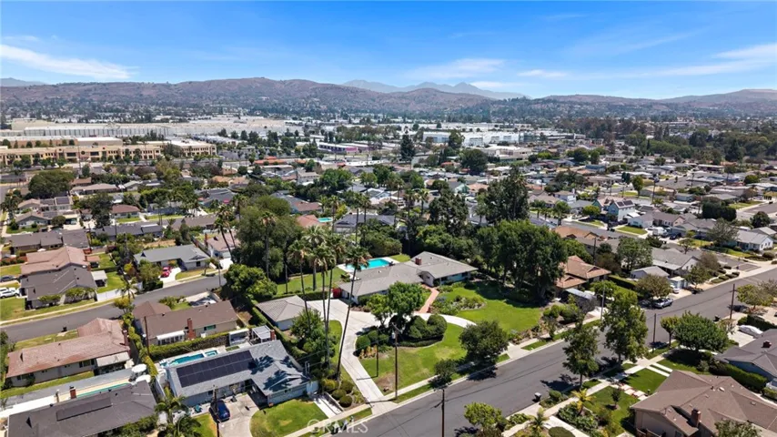 1001 Eadington, Brea, California 92821