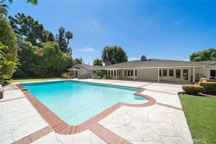 1001 Eadington, Brea, California 92821