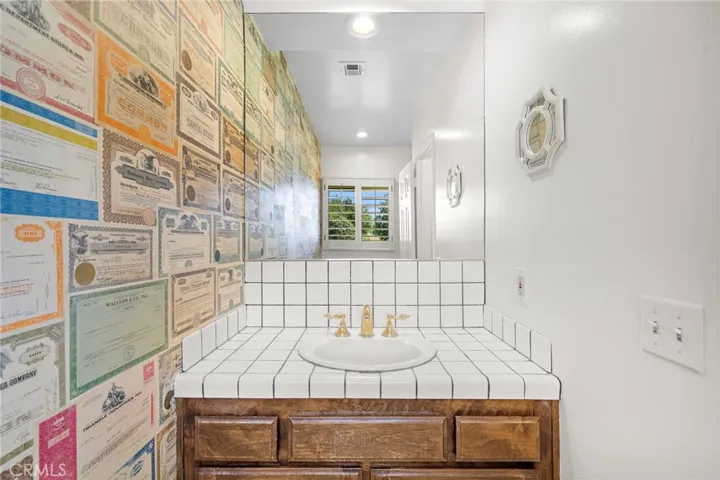 1001 Eadington, Brea, California 92821
