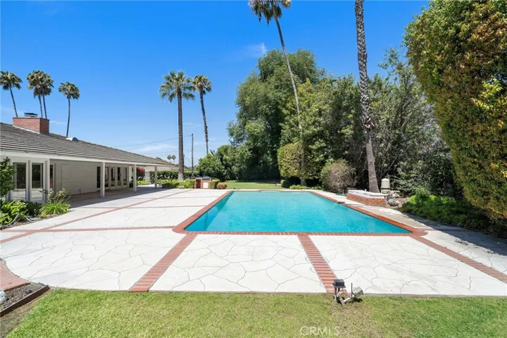 1001 Eadington, Brea, California 92821