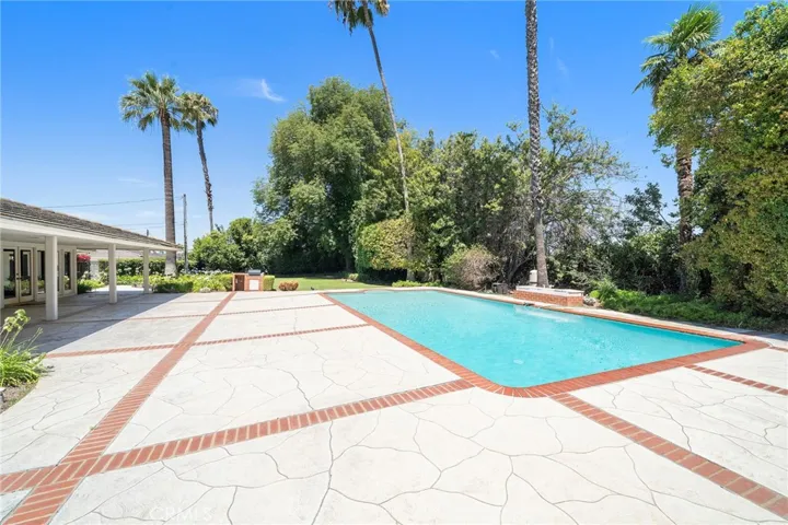 1001 Eadington, Brea, California 92821